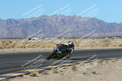 media/Jan-10-2025-CVMA Friday Practice (Fri) [[489e0da257]]/Group 4 and Trackday/Session 2 (Turn 4 Inside)/